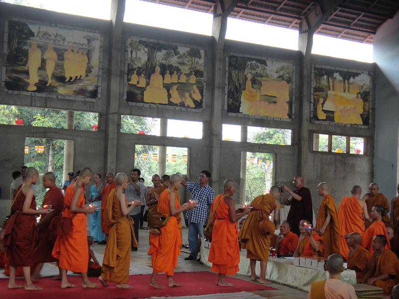 Đồng Nai: Nghỉ hè học sinh về chùa “ làm Sư ” có thời hạn