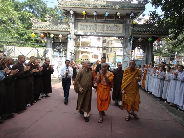Phái đoàn Phật giáo - Bộ Tôn giáo - Nghi lễ vương quốc Camphuchia thăm hữu nghị chính thức tại TP. HCM