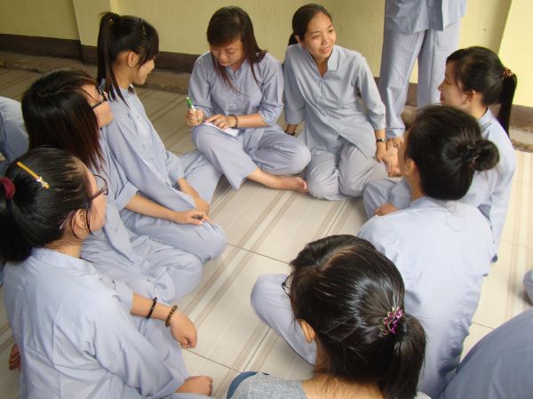 Hoằng Pháp Trẻ: Khai giảng lớp giáo lý thanh thiếu niên chùa Thiên Chánh, Q. Tân Phú