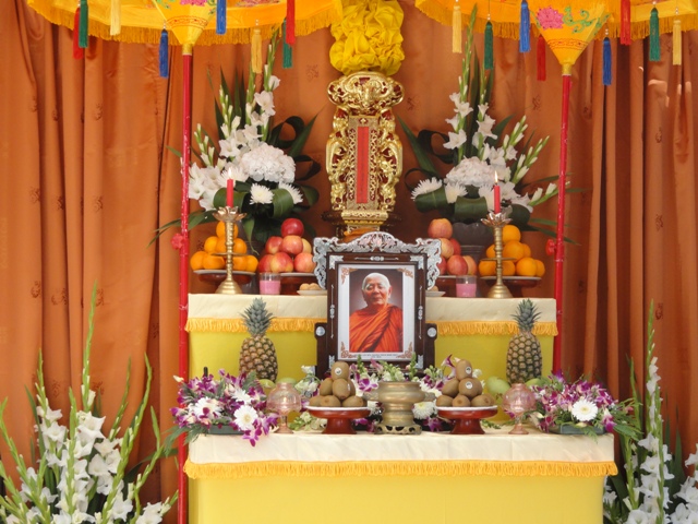Lễ tưởng niệm-Thọ tang TRƯỞNG LÃO HÒA THƯỢNG THÍCH MINH CHÂU Tại Phật đường Khuông Việt-Paris, Pháp quốc