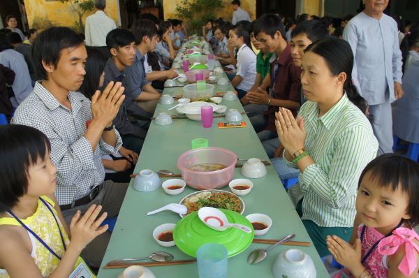 Khánh Hòa: Dấu ấn khóa tu mùa hè tại chùa Linh Sơn Pháp Ấn lần thứ II