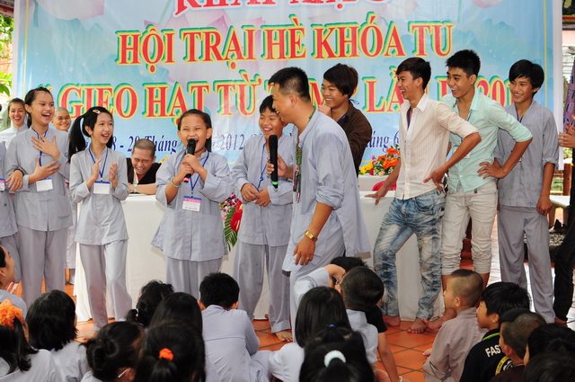 Đồng Nai: Chùm ảnh các hoạt động ngày đầu tiên tại khóa tu mùa hè chùa Thiên Chánh và Huyền Trang