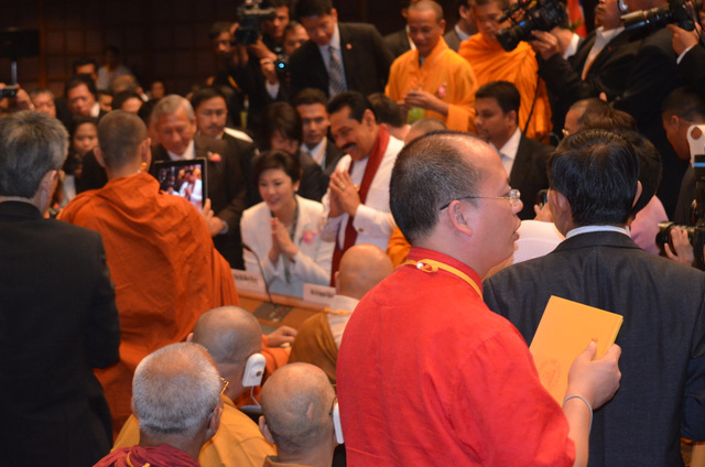 Ngày làm việc thứ 3 Vesak - 2012 tại Trung tâm hội nghị Liên Hợp Quốc - Bangkok, Thái Lan