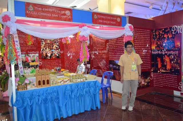 Triển lãm các khoa và trường cao đẳng Phật giáo tại Thái Lan