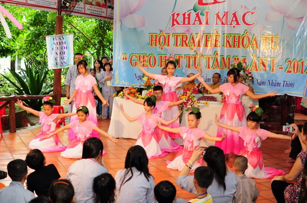 Đồng Nai: Chính thức khai khóa tu mùa hè “Gieo hạt từ tâm”