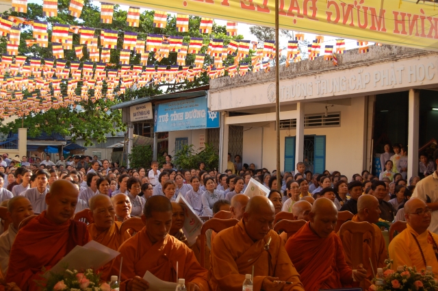 Cà Mau: Trang nghiêm trọng thể tổ chức Đại Lễ Phật Đản Phật lịch 2556
