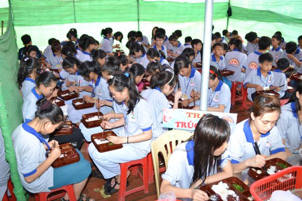 Ấn tượng khóa tu mùa hè ở Hà Tỉnh