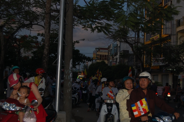 Cà Mau: Trang nghiêm trọng thể tổ chức Đại Lễ Phật Đản Phật lịch 2556