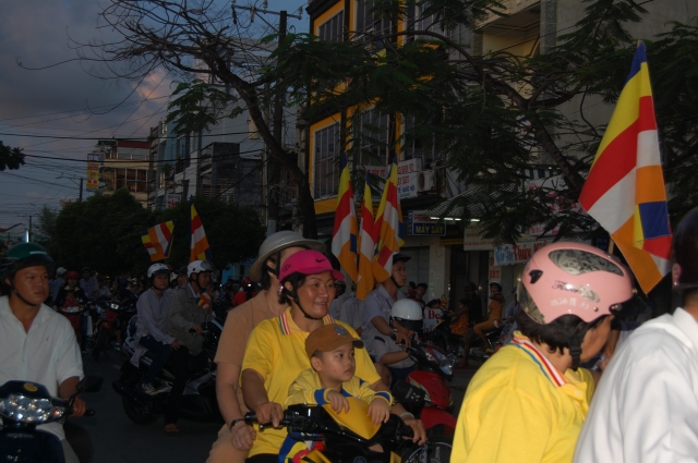 Cà Mau: Trang nghiêm trọng thể tổ chức Đại Lễ Phật Đản Phật lịch 2556
