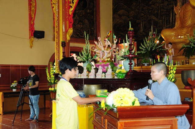 Nhật ký ngày thứ 2 khóa tu Hương Sen Mùa Hạ tại chùa Hoa Khai