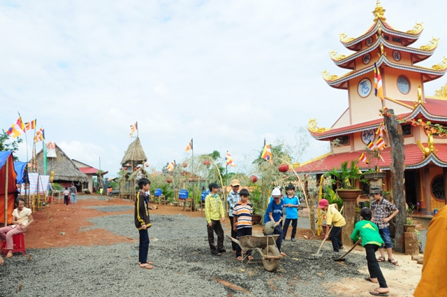 Chùm ảnh không khí chuẩn bị cho khóa tu Hương Sen Mùa Hạ lần 3