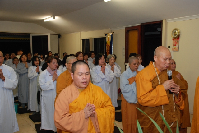 Lễ truy điệu cố hòa thượng Thích Minh châu do Tăng đoàn khất sĩ Úc châu tổ chức