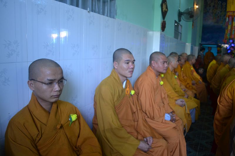 Hóc Môn: Lễ Vu Lan, Tưởng niệm ân sư và Dâng pháp y tại chùa Phước Trí
