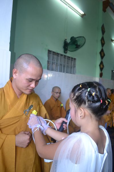 Hóc Môn: Lễ Vu Lan, Tưởng niệm ân sư và Dâng pháp y tại chùa Phước Trí