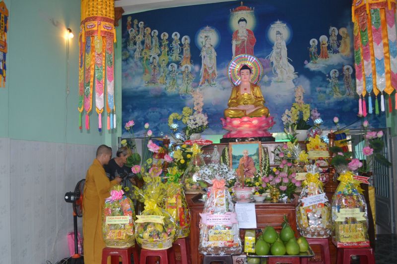 Hóc Môn: Lễ Vu Lan, Tưởng niệm ân sư và Dâng pháp y tại chùa Phước Trí