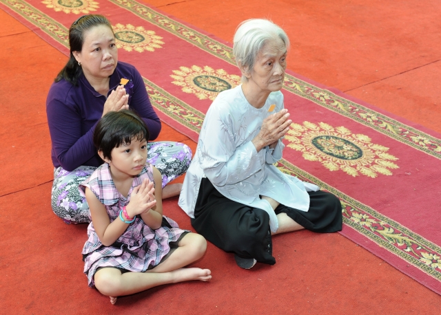 Chùm ảnh: Các đoàn viếng tang lễ HT. Thích Minh Châu - Sáng 05/09/2012 - Phần 2