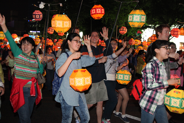 Hình ảnh lễ Phật đản tại Hàn Quốc