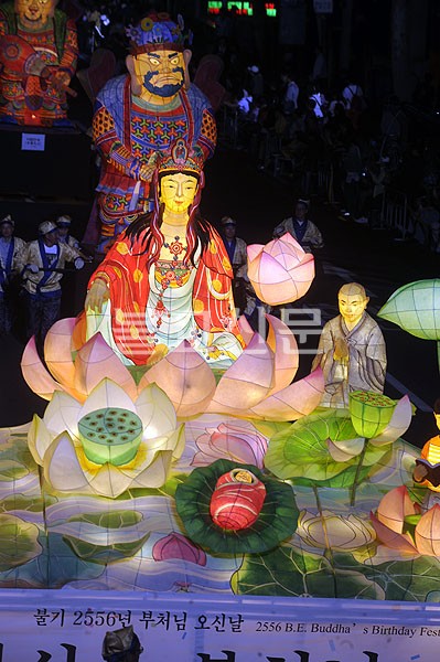 Hình ảnh lễ Phật đản tại Hàn Quốc