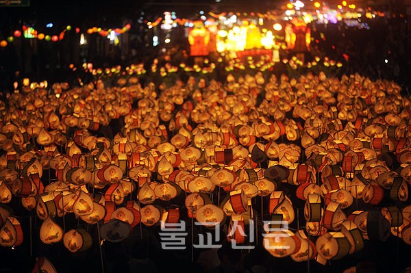 Hình ảnh lễ Phật đản tại Hàn Quốc