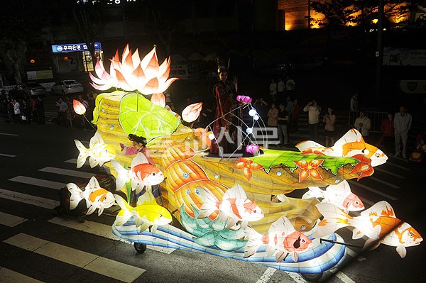 Hình ảnh lễ Phật đản tại Hàn Quốc