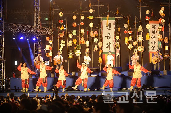 Hình ảnh lễ Phật đản tại Hàn Quốc