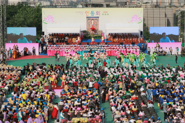 Hình ảnh lễ Phật đản tại Hàn Quốc