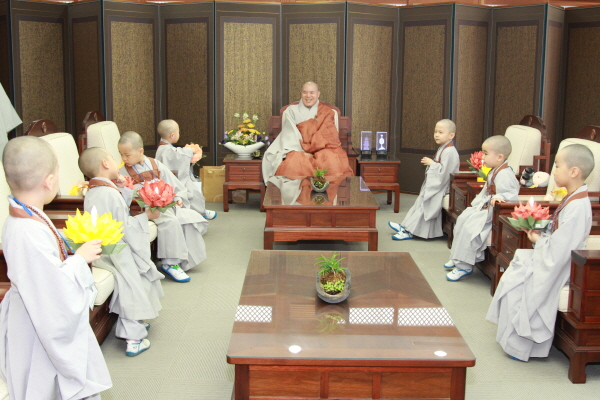 Hình ảnh lễ Phật đản tại Hàn Quốc