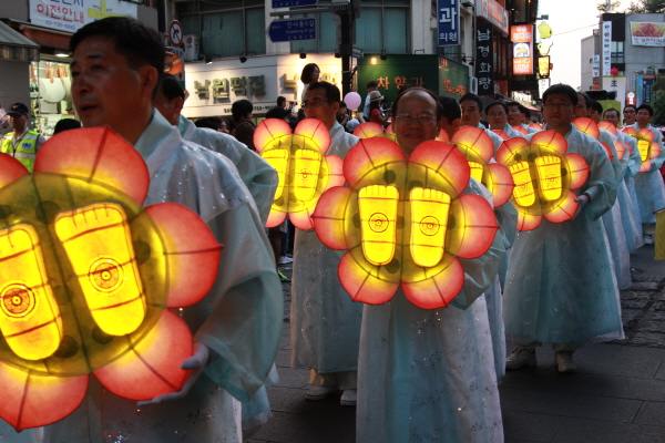 Hình ảnh lễ Phật đản tại Hàn Quốc