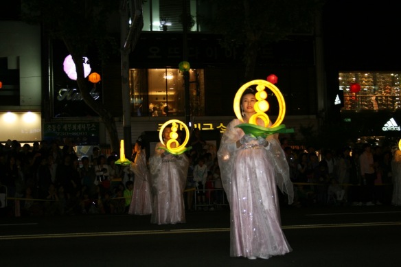 Hình ảnh lễ Phật đản tại Hàn Quốc