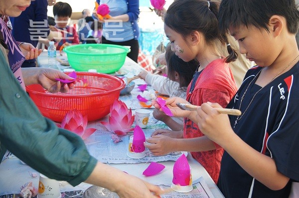 Hình ảnh lễ Phật đản tại Hàn Quốc