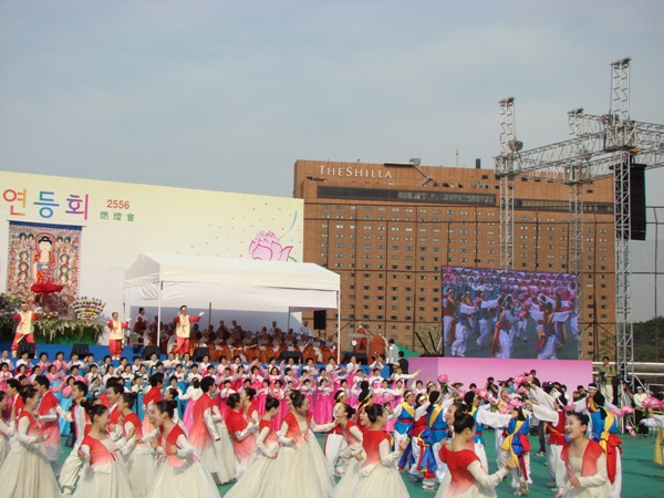 Hình ảnh lễ Phật đản tại Hàn Quốc