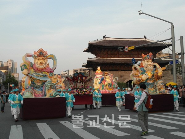 Hình ảnh lễ Phật đản tại Hàn Quốc