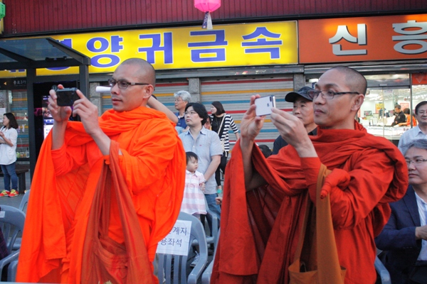 Hình ảnh lễ Phật đản tại Hàn Quốc
