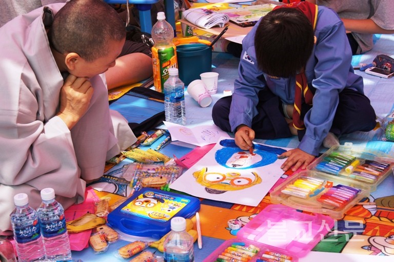 Hình ảnh lễ Phật đản tại Hàn Quốc