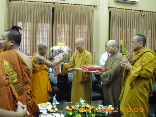 Phái đoàn Phật giáo - Bộ Tôn giáo - Nghi lễ vương quốc Camphuchia thăm hữu nghị chính thức tại TP. HCM