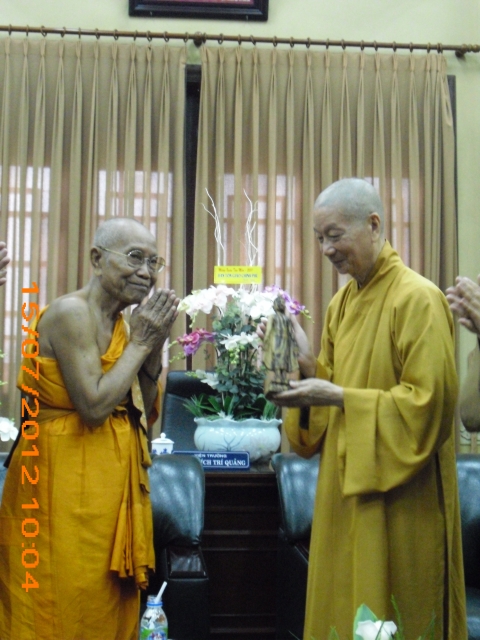 Phái đoàn Phật giáo - Bộ Tôn giáo - Nghi lễ vương quốc Camphuchia thăm hữu nghị chính thức tại TP. HCM