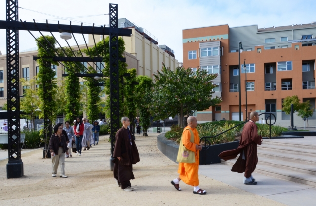 Chùa Phổ Từ tổ chức hành hương và tham quan công viên quốc gia Yosemite, California