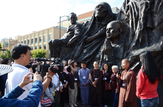 Chùa Phổ Từ tổ chức hành hương và tham quan công viên quốc gia Yosemite, California