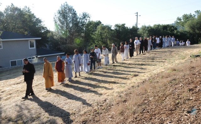 Chùa Phổ Từ tổ chức hành hương và tham quan công viên quốc gia Yosemite, California