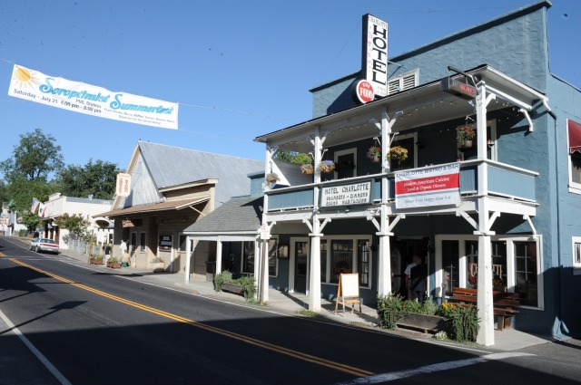 Chùa Phổ Từ tổ chức hành hương và tham quan công viên quốc gia Yosemite, California