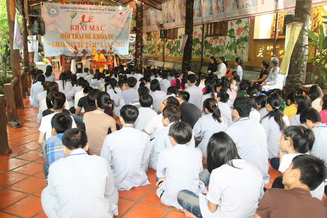 Khóa tu “Gieo hạt từ tâm” và pháp thoại “Tứ trọng ân”