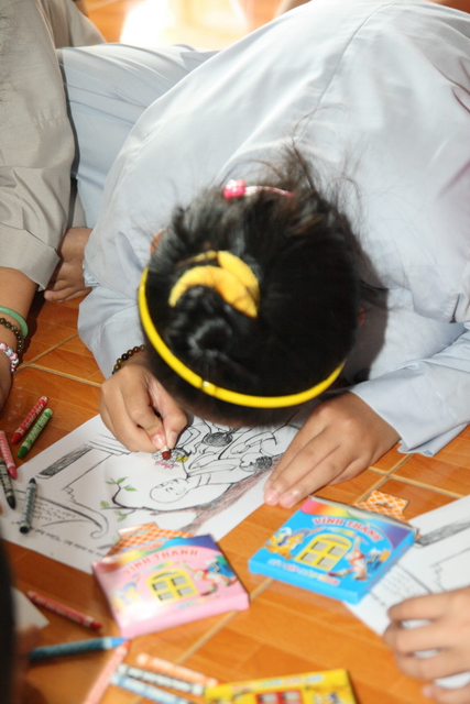 Đồng Nai: Chùm ảnh gameshow cuộc thi “Hồi trống pháp” và tô tranh với chủ đề: “Mái chùa con yêu”