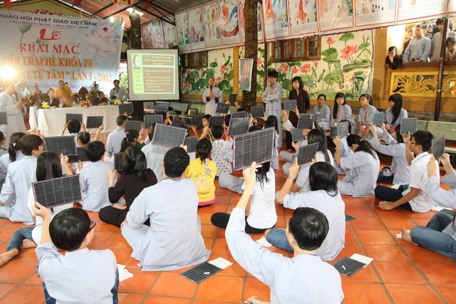 Đồng Nai: Chùm ảnh gameshow cuộc thi “Hồi trống pháp” và tô tranh với chủ đề: “Mái chùa con yêu”