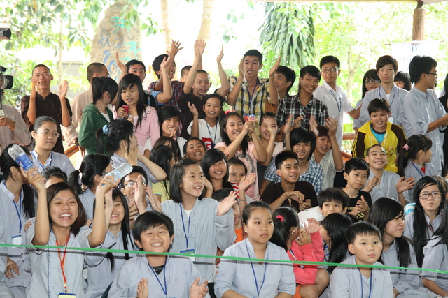 Đồng Nai: Chùm ảnh gameshow cuộc thi “Hồi trống pháp” và tô tranh với chủ đề: “Mái chùa con yêu”