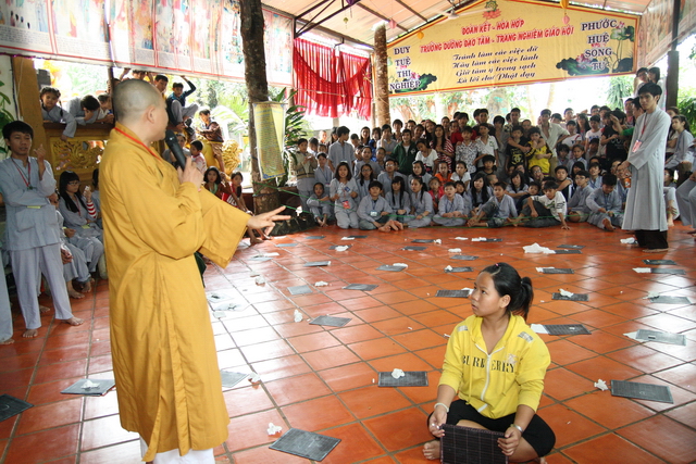 Đồng Nai: Chùm ảnh gameshow cuộc thi “Hồi trống pháp” và tô tranh với chủ đề: “Mái chùa con yêu”