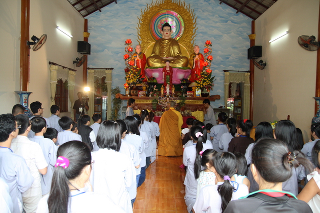 Đồng Nai: Chùm ảnh gameshow cuộc thi “Hồi trống pháp” và tô tranh với chủ đề: “Mái chùa con yêu”