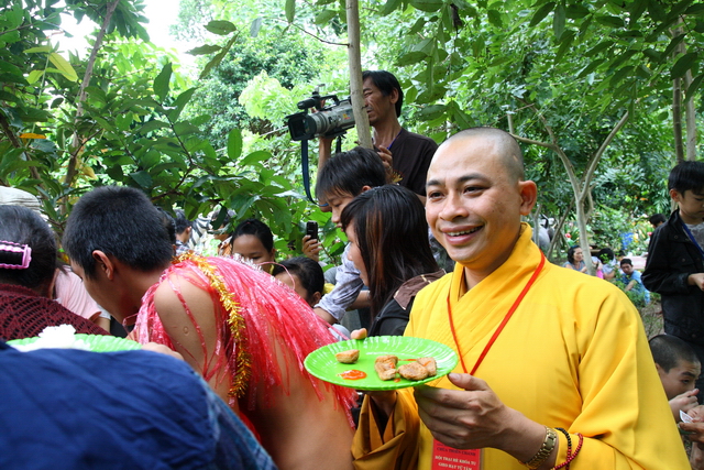 Đồng Nai: Mãi nhớ phiên chợ quê hương tại khóa tu mùa hè “Gieo hạt từ tâm” chùa Thiên Chánh