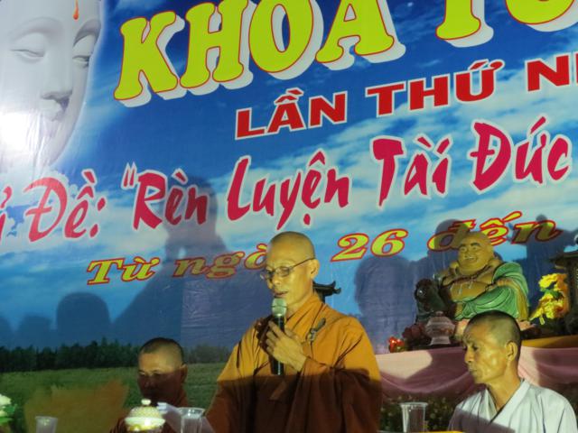 Long An: Hân hoan đón chào đêm khai mạc khóa tu mùa hè lần thứ nhất tại chùa Khánh Ninh