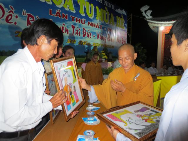Long An: Hân hoan đón chào đêm khai mạc khóa tu mùa hè lần thứ nhất tại chùa Khánh Ninh