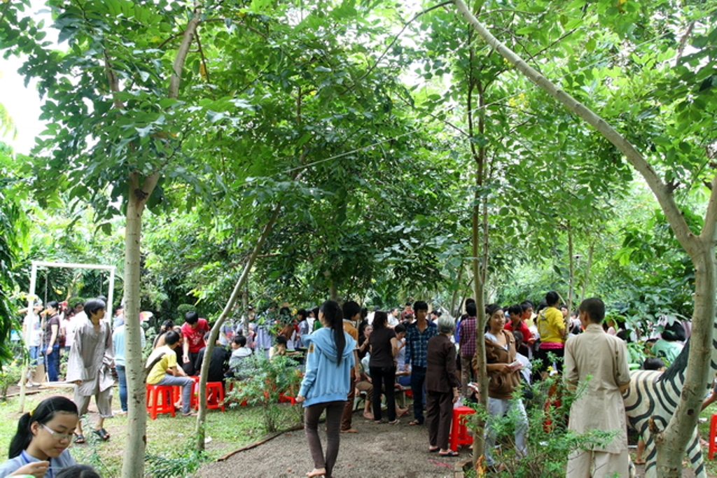 Đồng Nai: Mãi nhớ phiên chợ quê hương tại khóa tu mùa hè “Gieo hạt từ tâm” chùa Thiên Chánh